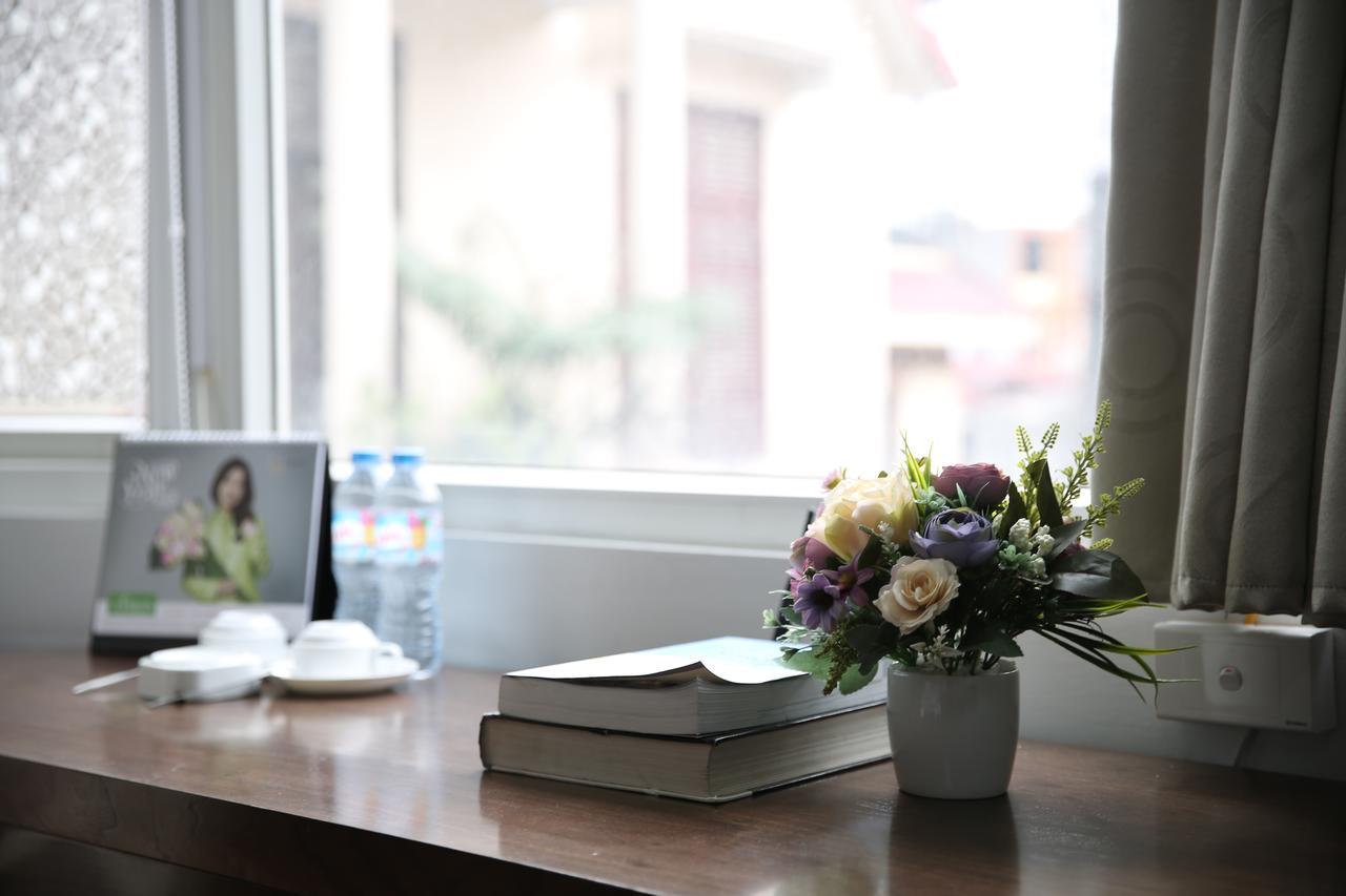 V-Studio Apartment 2 Hanoi Buitenkant foto