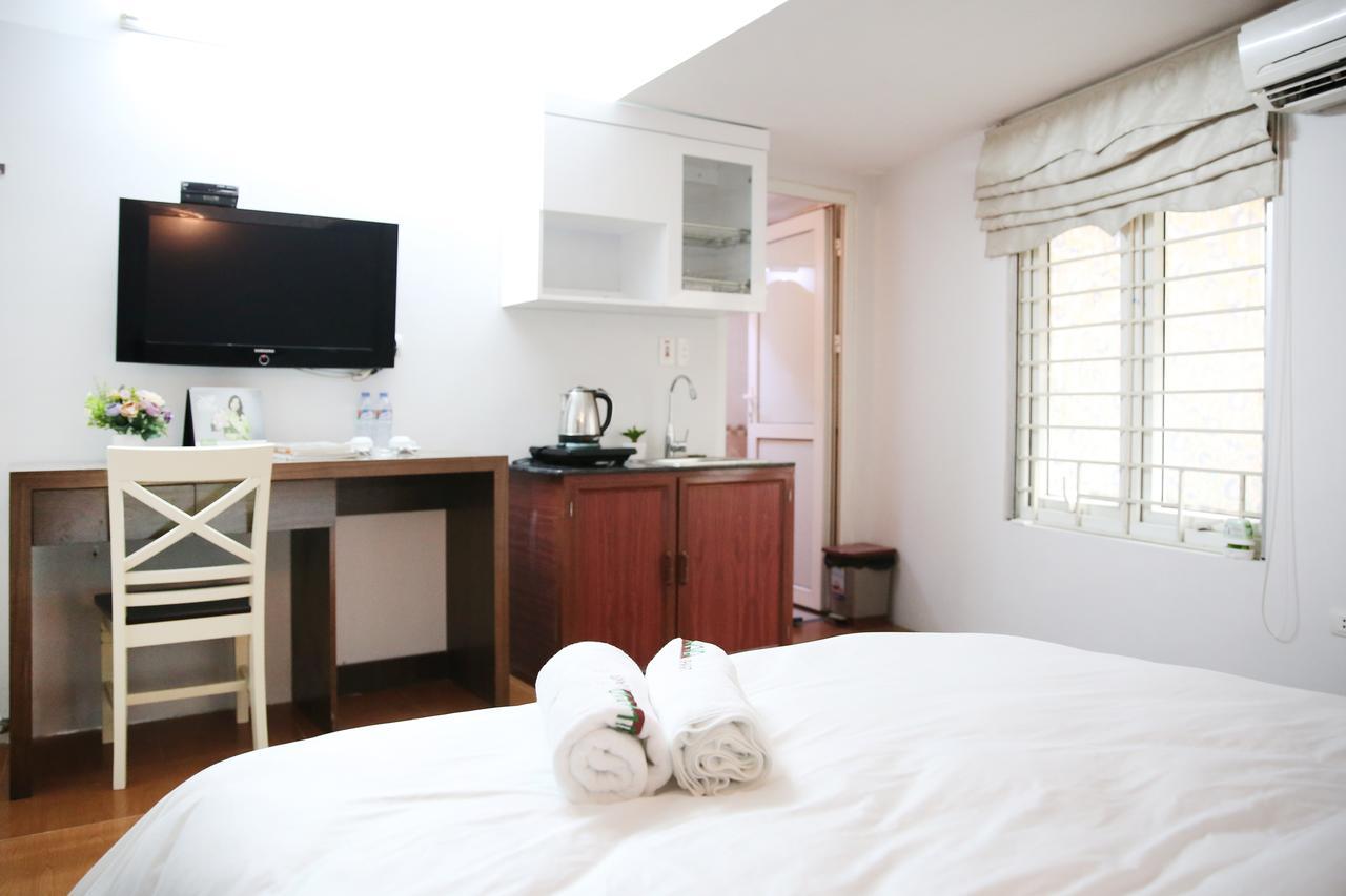 V-Studio Apartment 2 Hanoi Buitenkant foto
