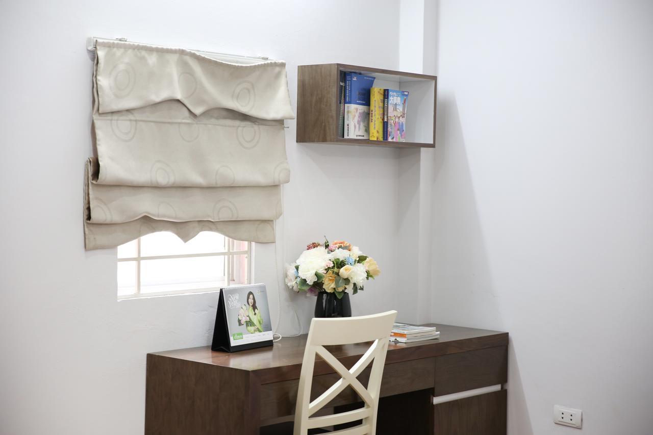 V-Studio Apartment 2 Hanoi Buitenkant foto