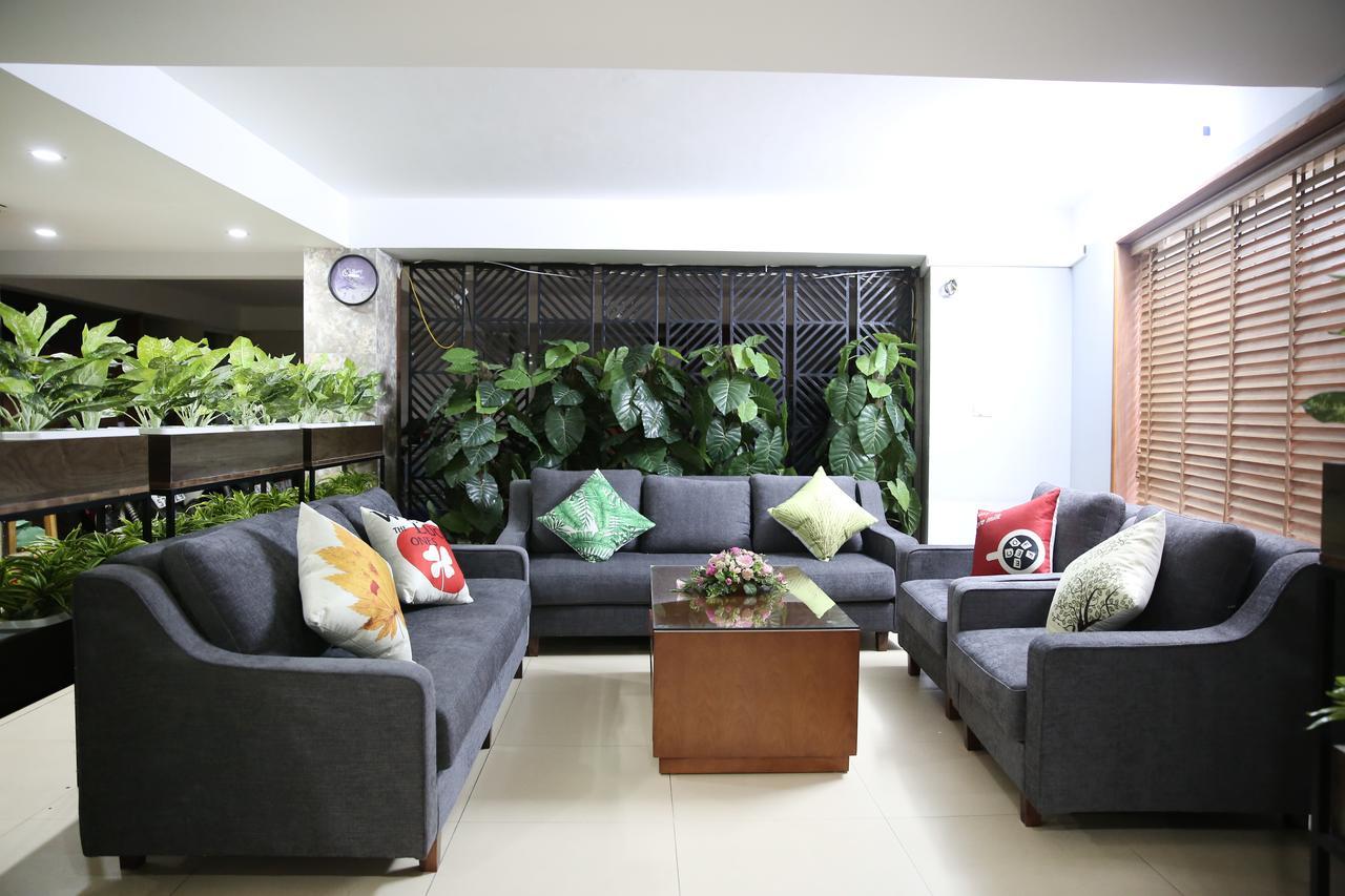 V-Studio Apartment 2 Hanoi Buitenkant foto
