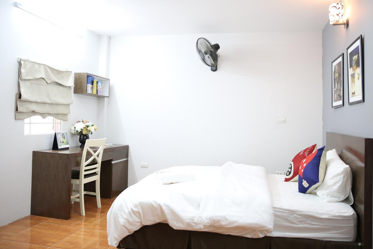 V-Studio Apartment 2 Hanoi Buitenkant foto