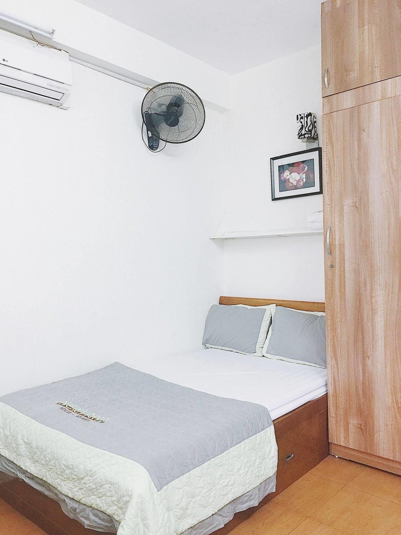 V-Studio Apartment 2 Hanoi Buitenkant foto